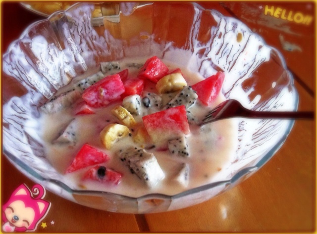 酸奶水果沙拉