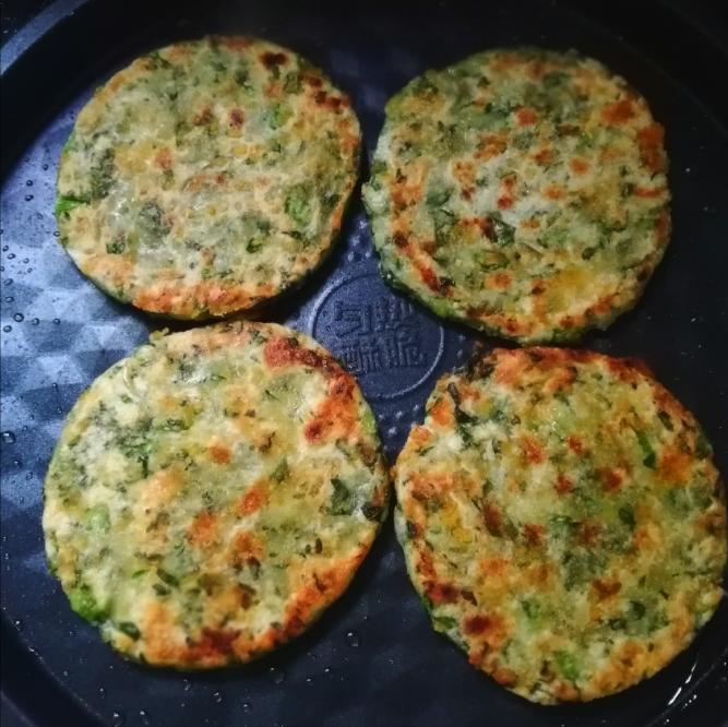 🌸电饼铛食谱～时令蔬菜饼（菜芥塌饼）的做法 步骤5