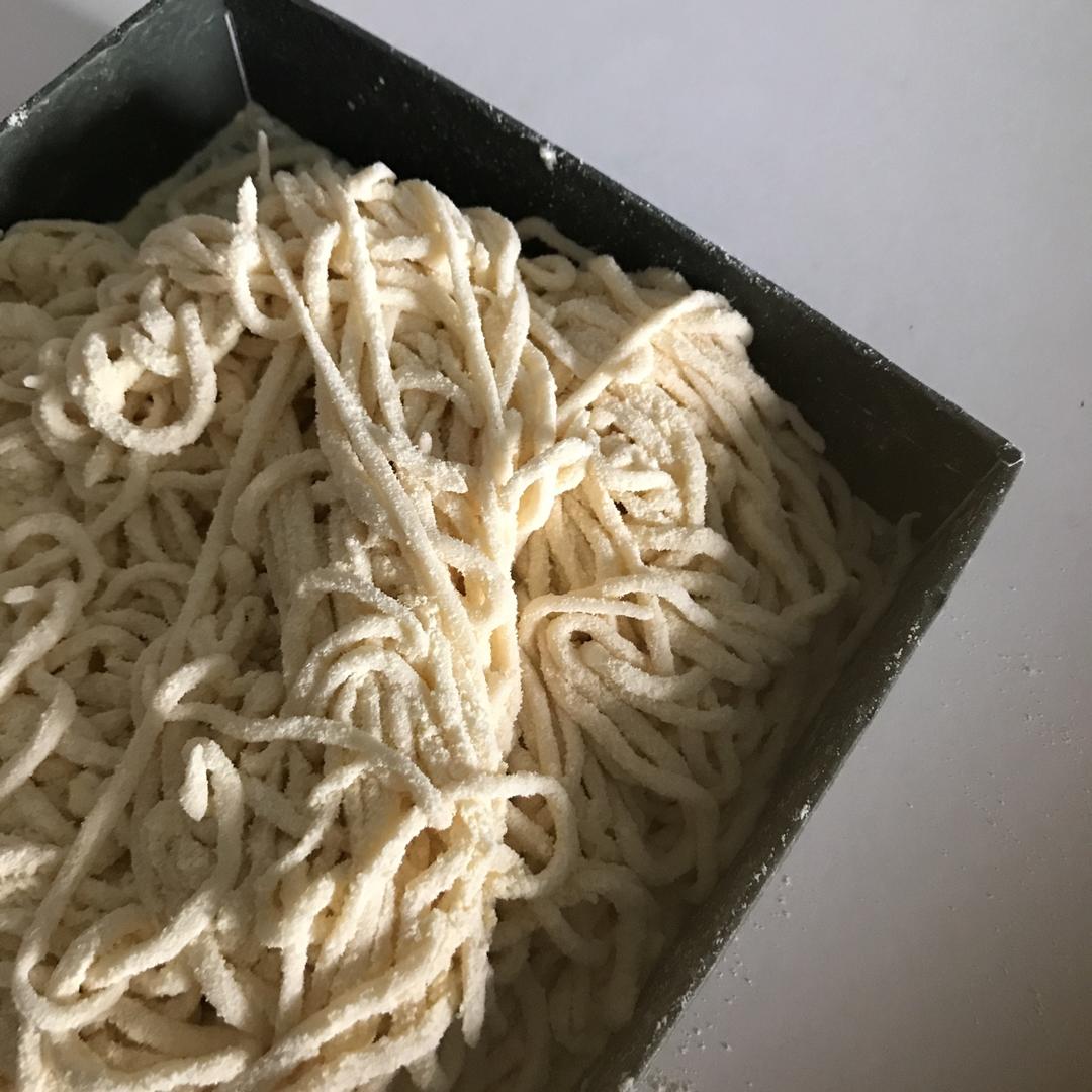 家常手擀面