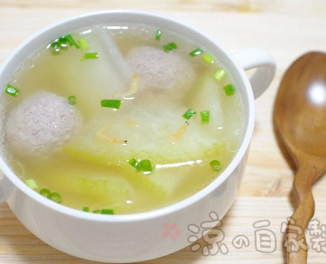 冬瓜虾米肉圆汤的做法