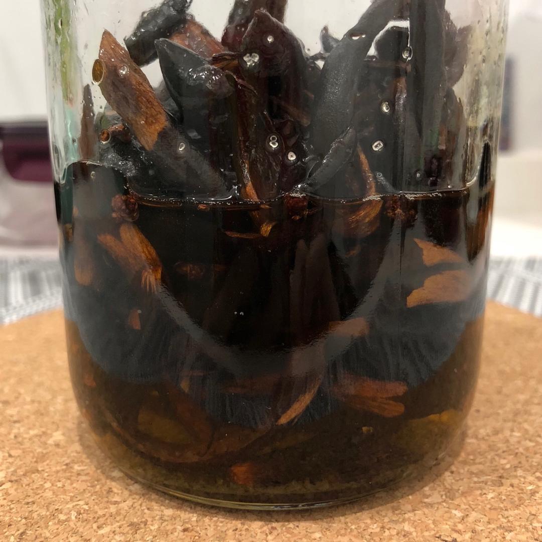 鸡纵菌油