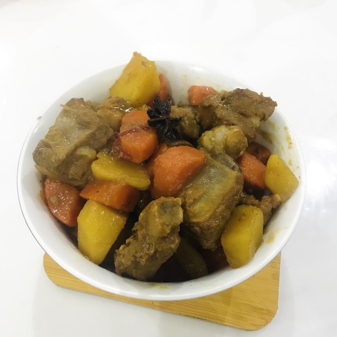 排骨土豆胡萝卜