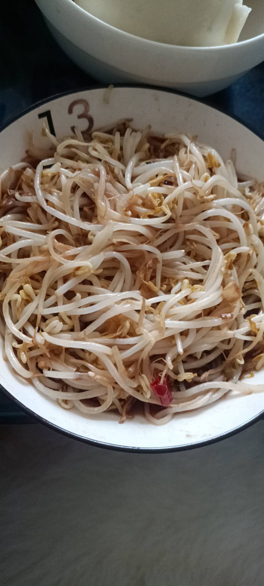 炝炒酸辣绿豆芽（超级快手菜）