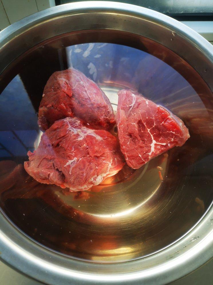五香酱牛肉