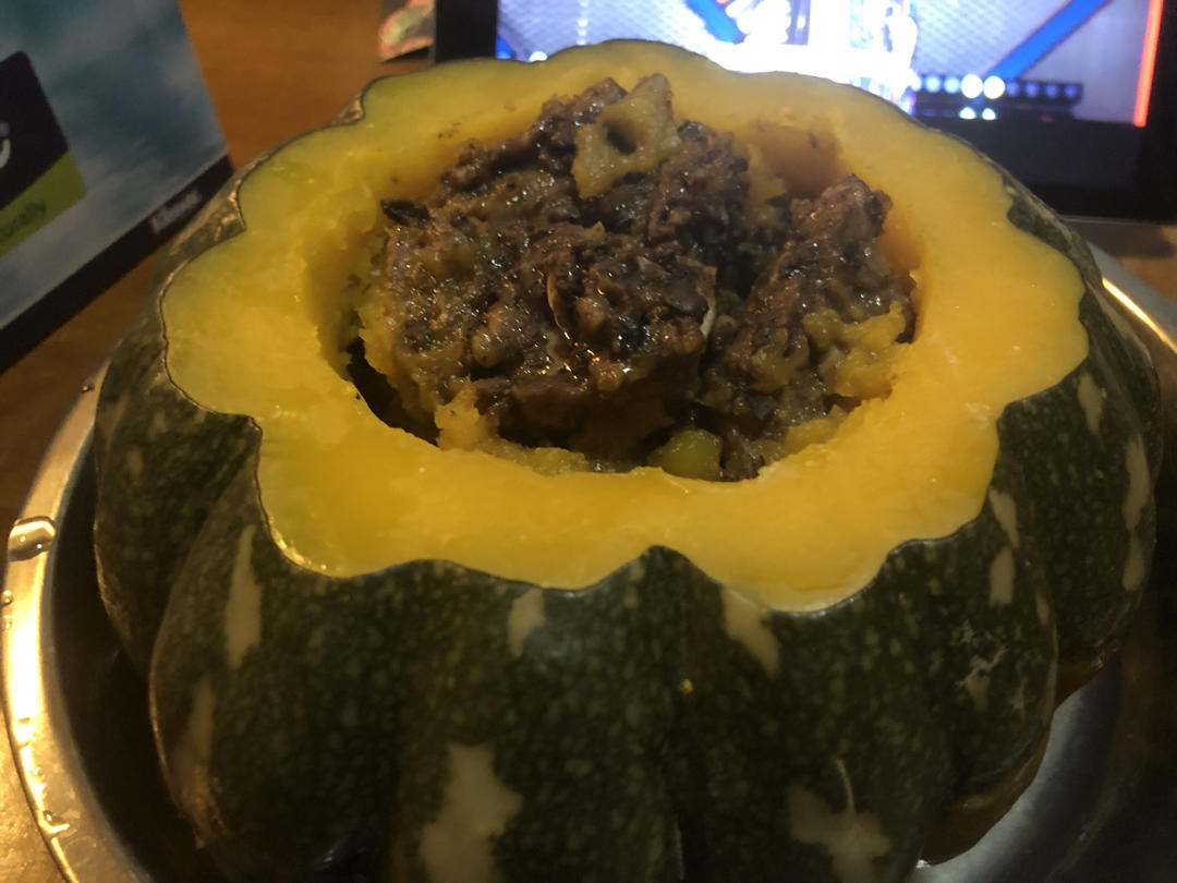 营养🈵🈵豉香排骨南瓜盅🎃