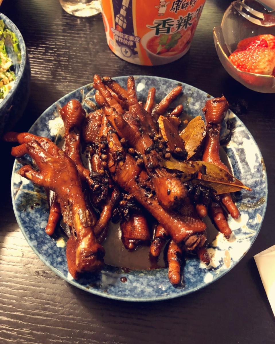 秘制红烧鸡爪