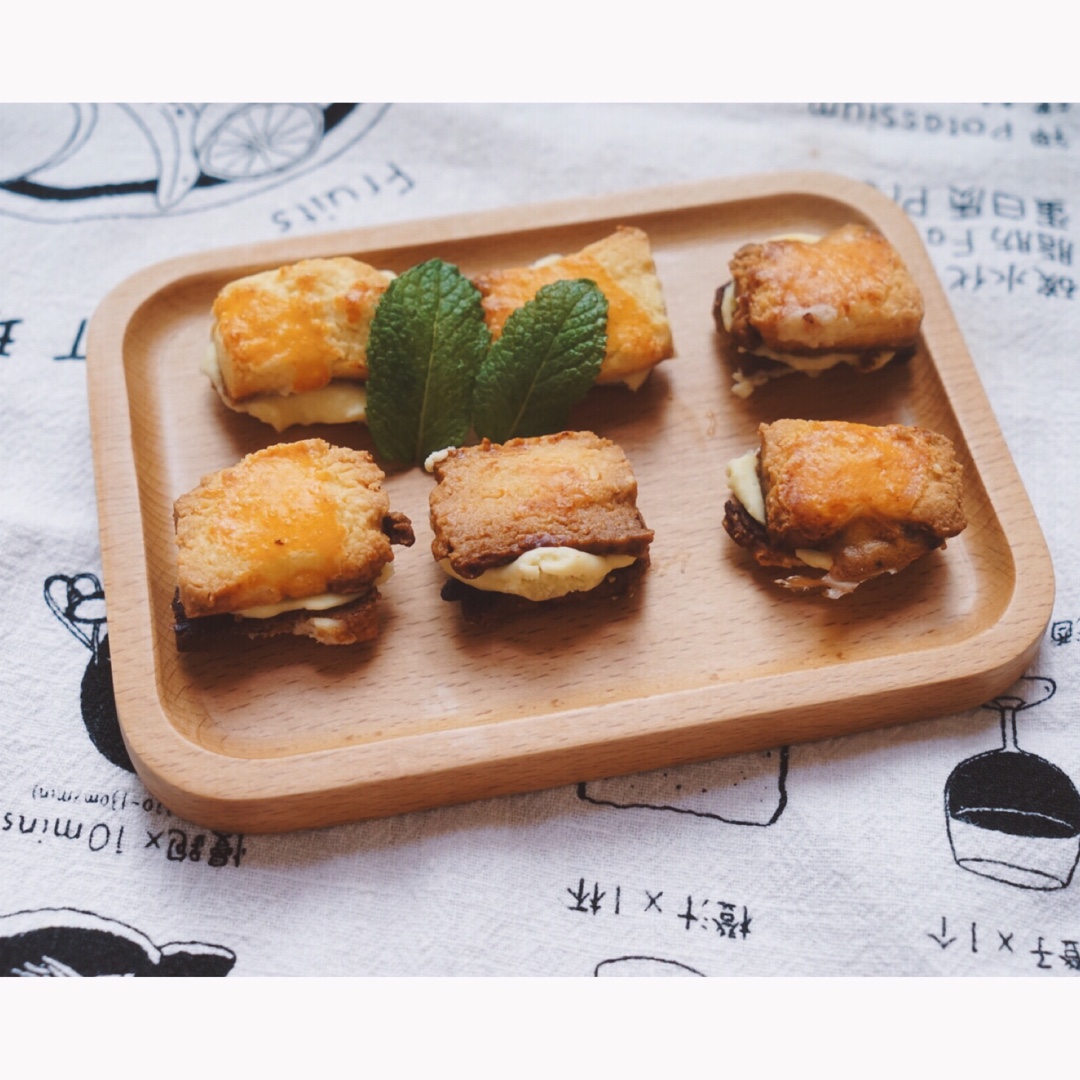 乳酪奶油夹心酥饼