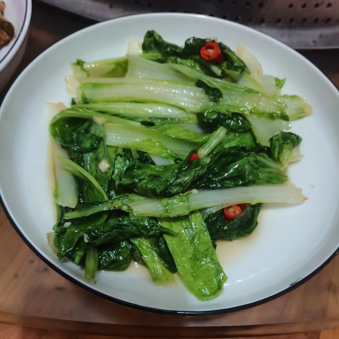 炝炒小白菜（脆爽）