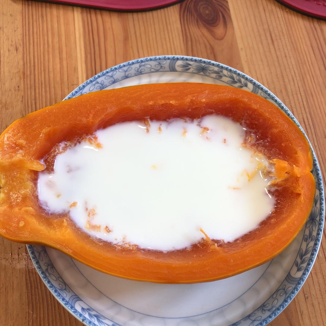 木瓜炖牛奶