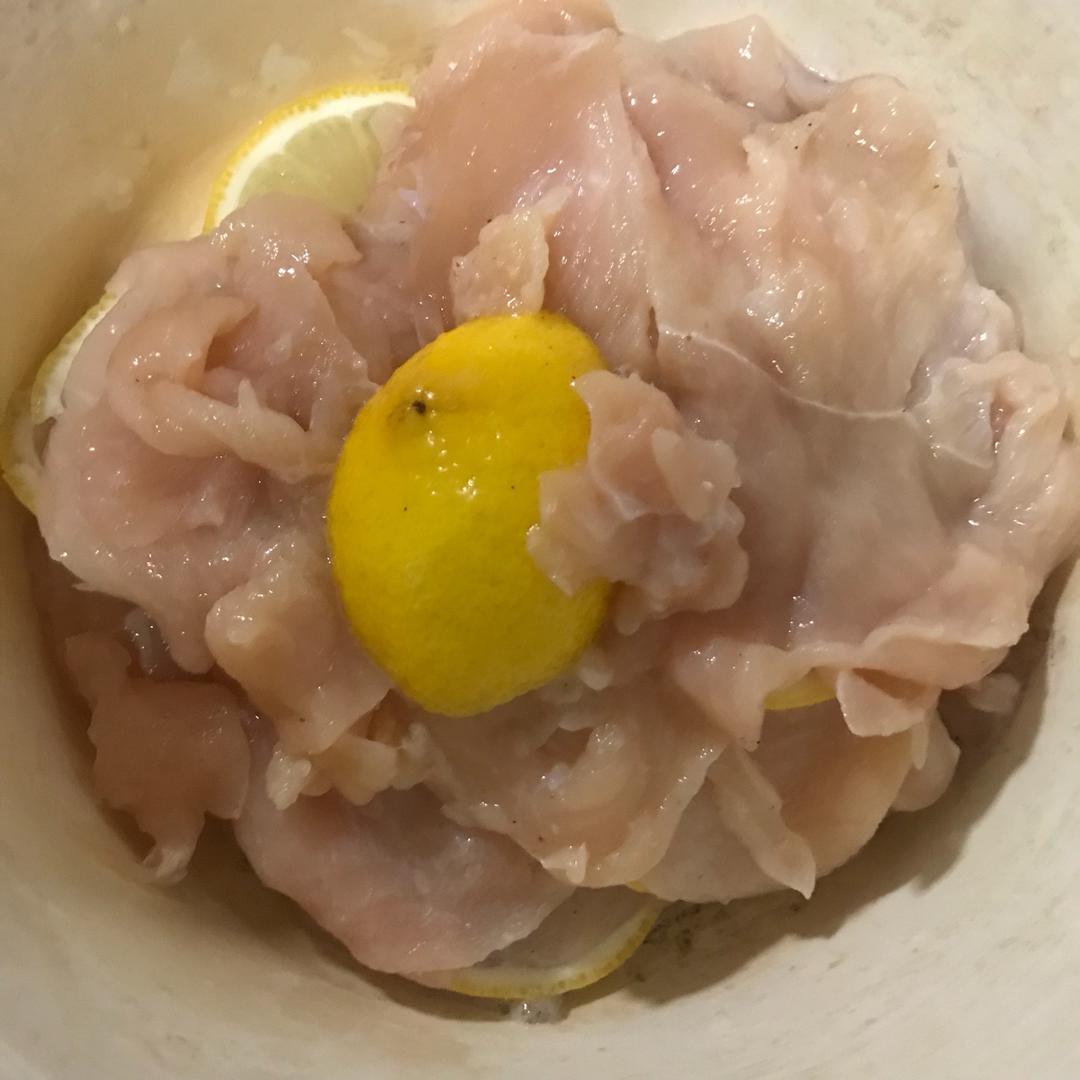 柠檬鸡胸肉