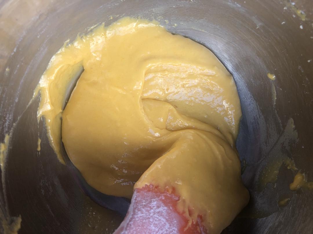 入口即化的无添加蛋黄溶豆