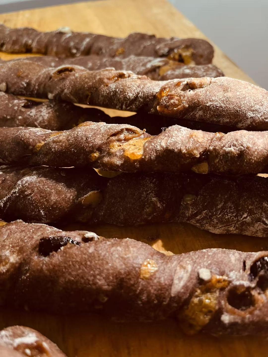 像一根树枝的面包，网红店招牌全麦坚果棒！