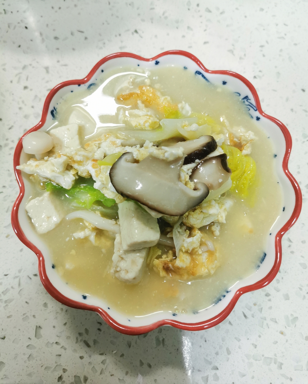 三鲜菌菇汤的做法