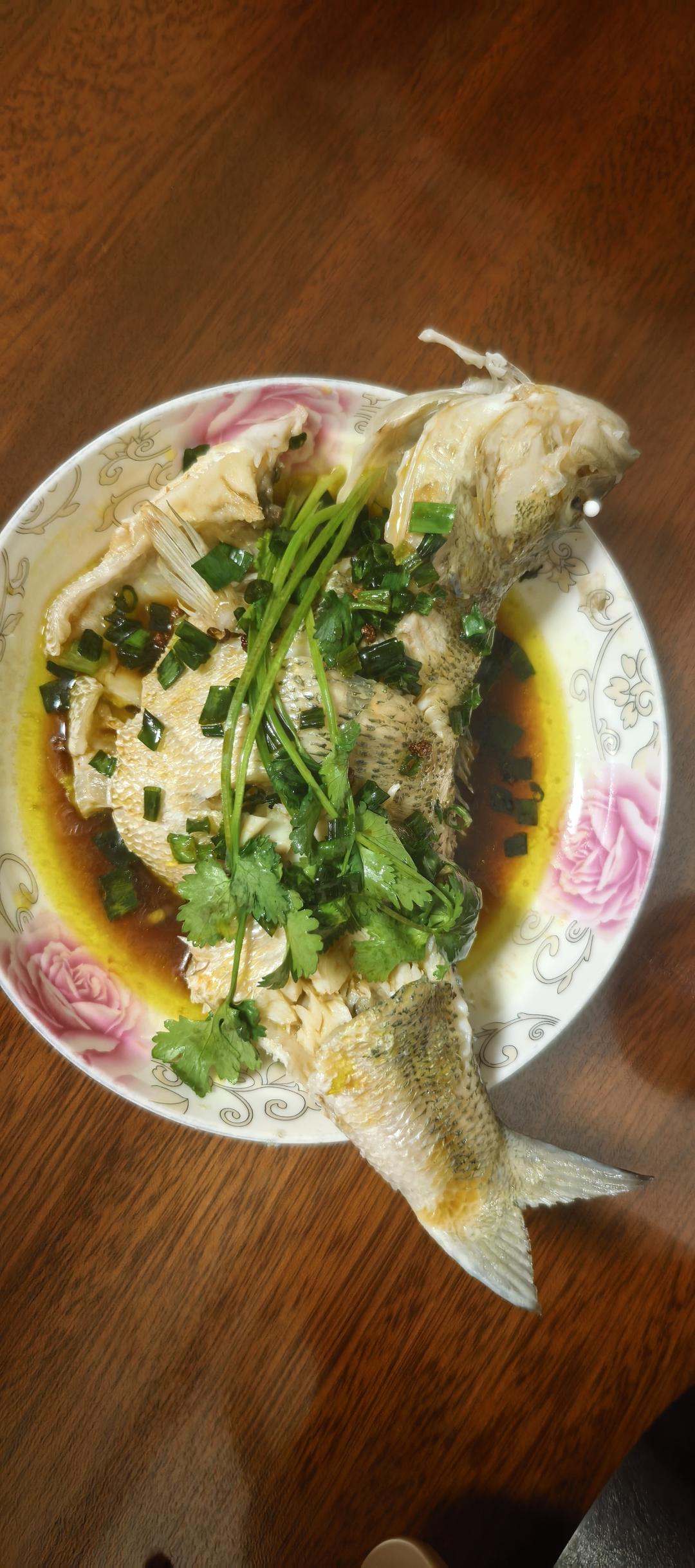 清蒸鲈鱼