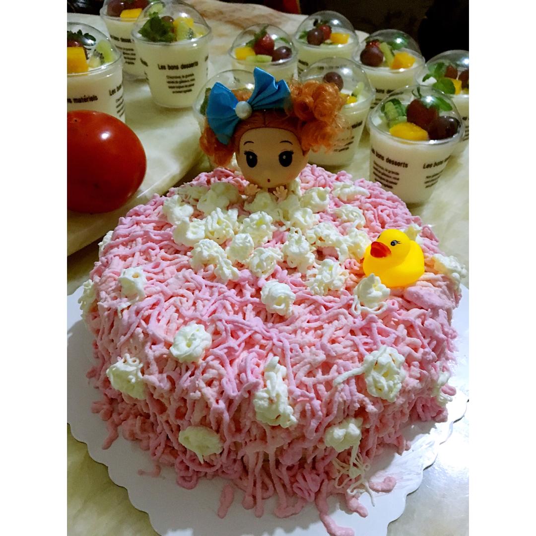 详细步骤制作泡泡浴娃娃蛋糕