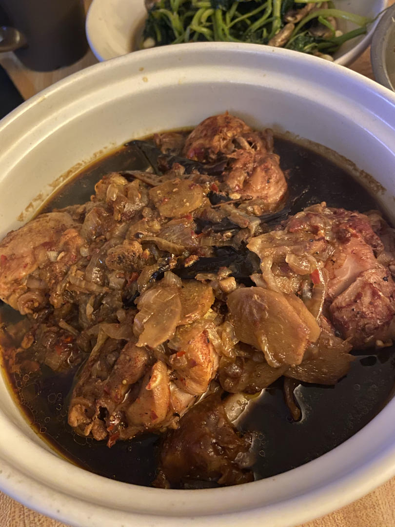 不需要厨艺的减脂餐——电饭煲焖鸡腿
