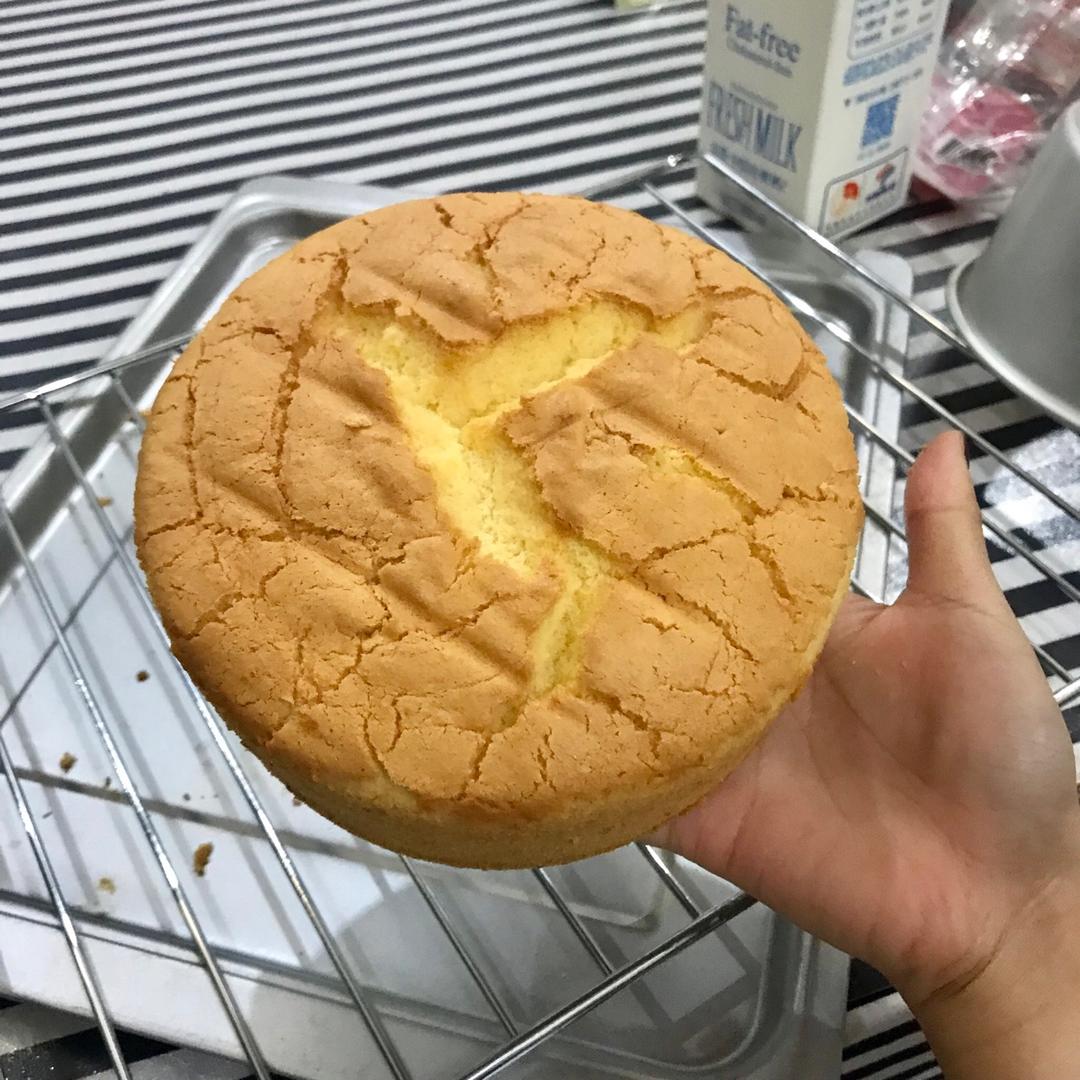 6寸原味戚风蛋糕
