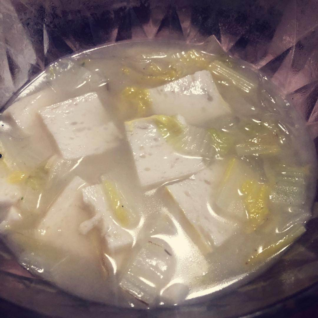 娃娃菜鱼糕粉丝汤
