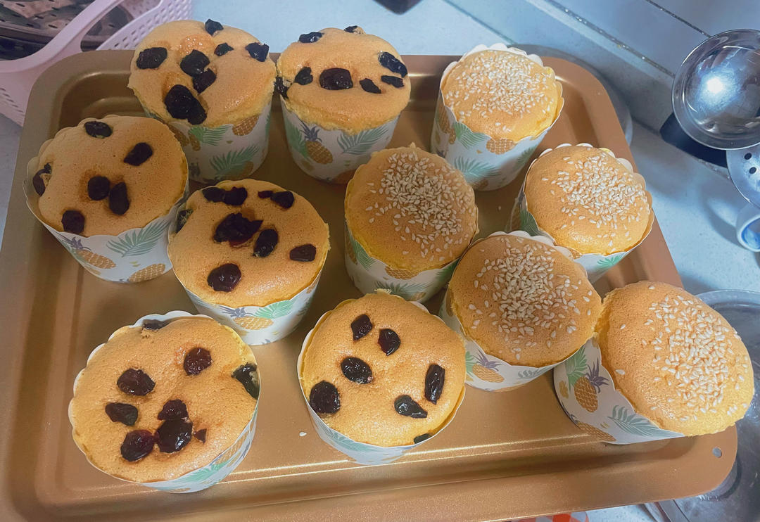 纸杯蛋糕 8寸戚风蛋糕的量