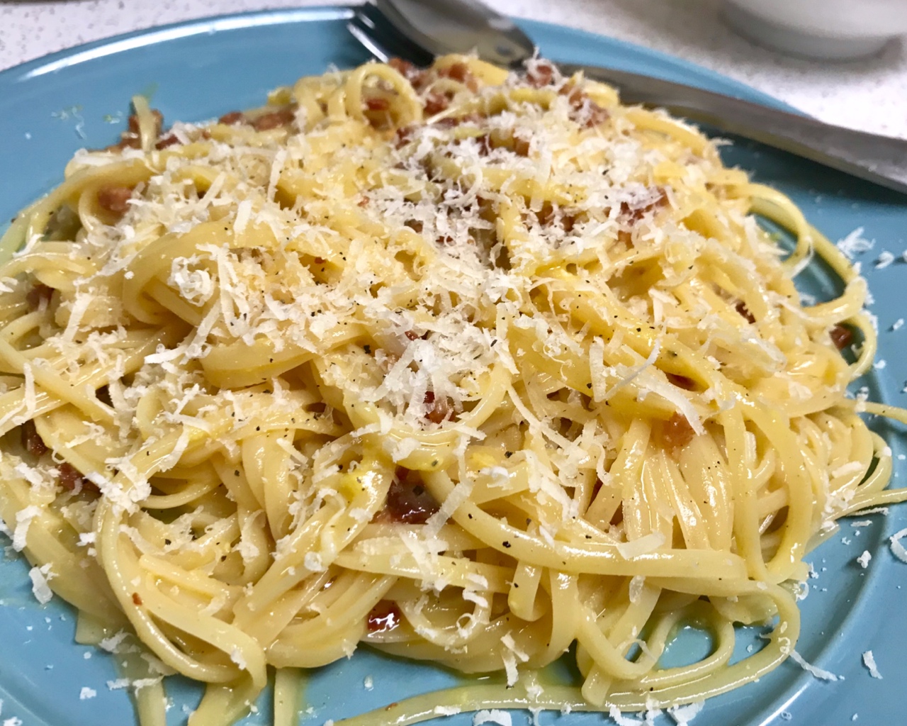 Pasta Carbonara 简单的意式白汁意面