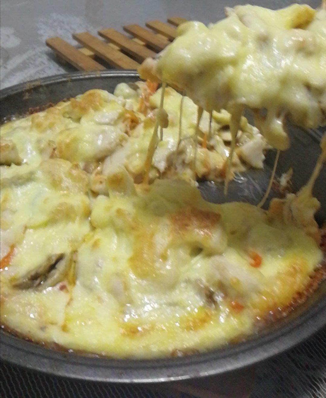 奥尔良烤鸡肉披萨