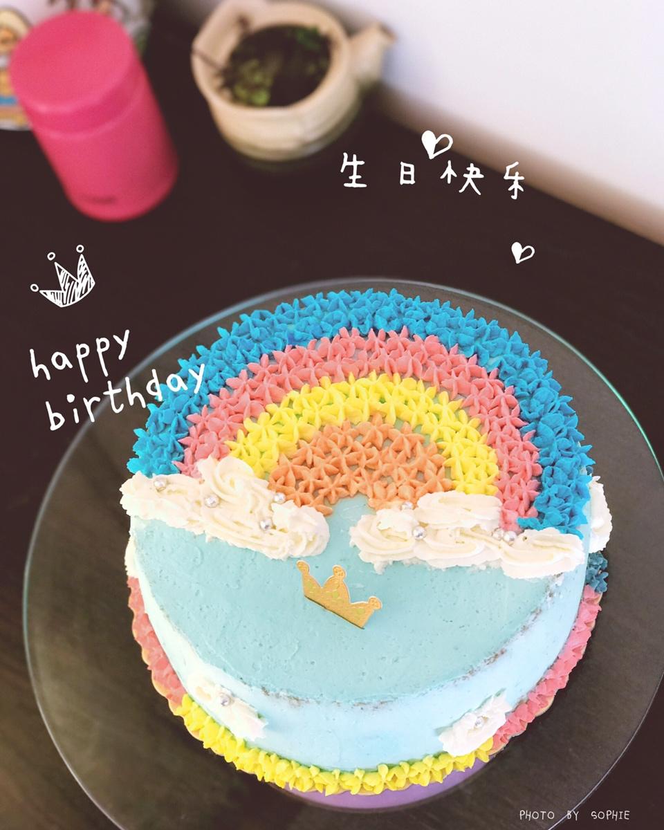 详细的裱花教程--彩虹蛋糕