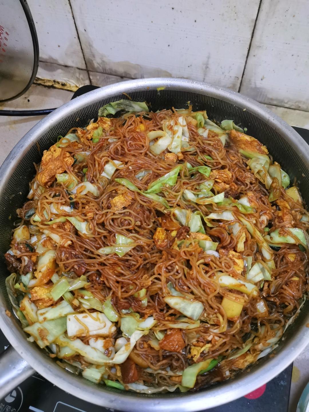 超下饭包菜炒粉丝