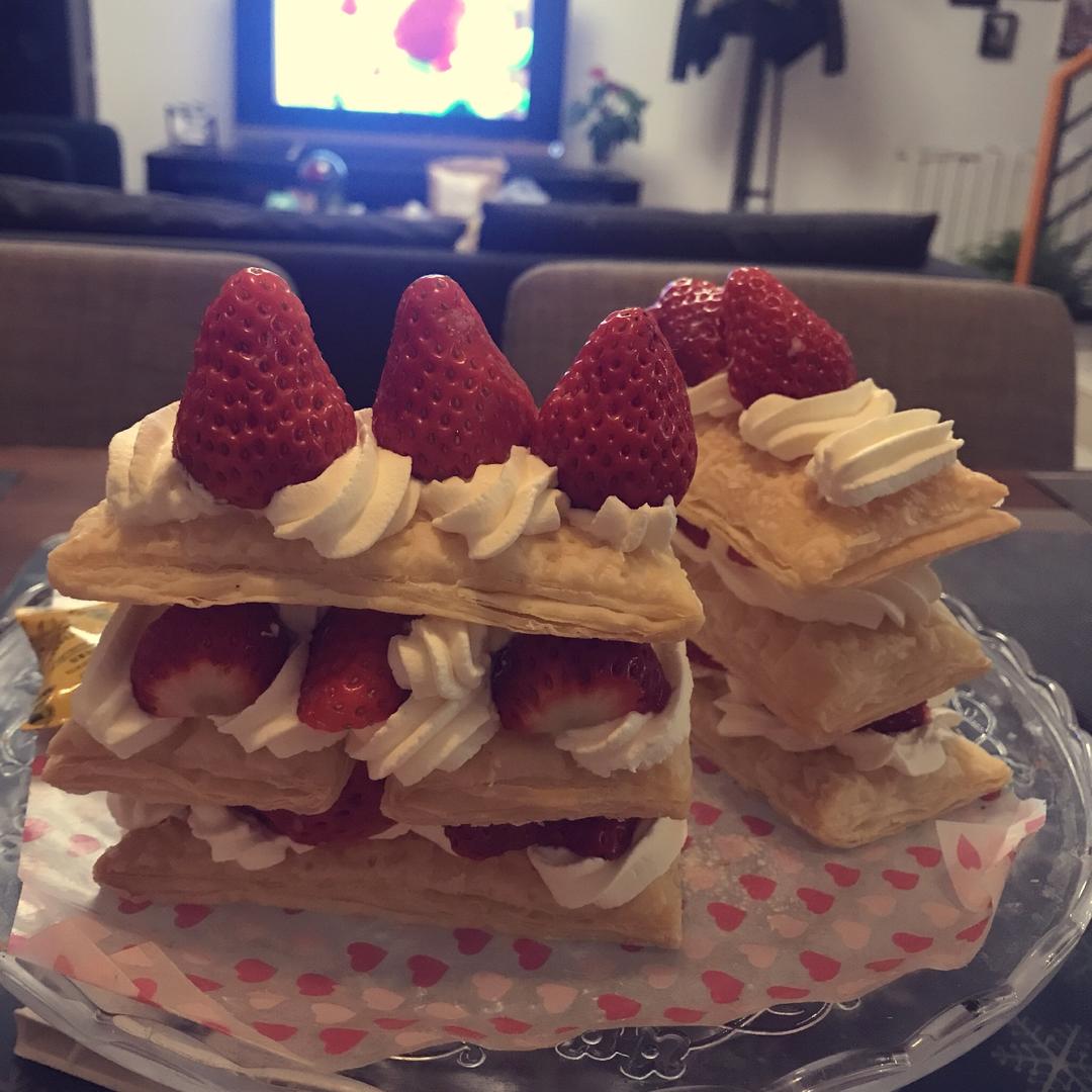 草莓拿破仑酥