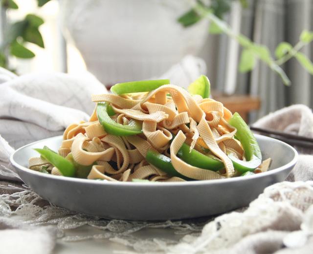 青椒拌千张的做法