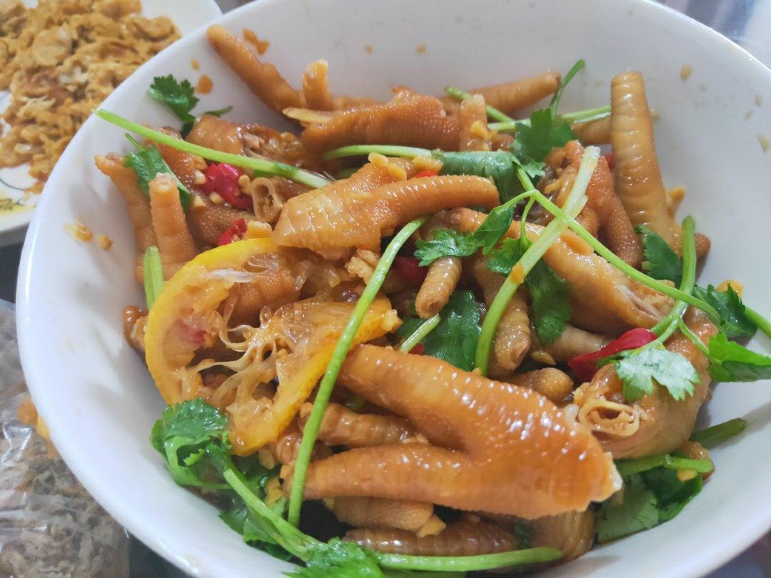 香辣蒜香凉拌爽脆鸡脚