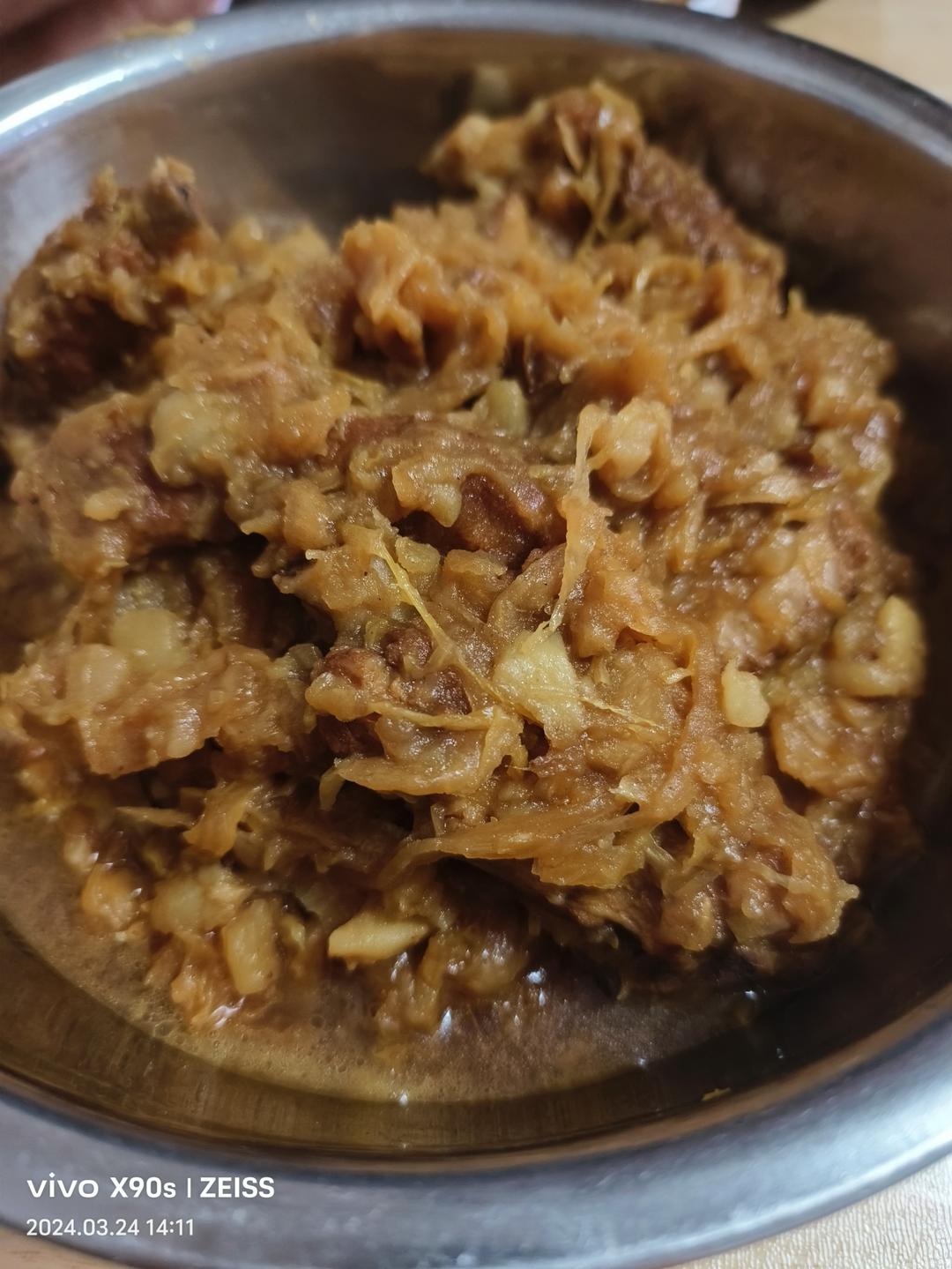 巴盟猪骨头烩酸菜（妈妈教的，嘎嘎好吃，轻松上手）