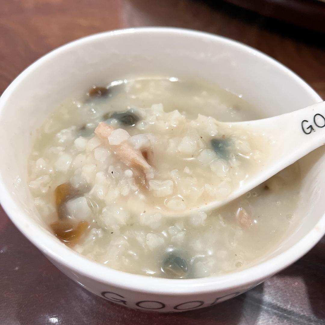 皮蛋瘦肉粥