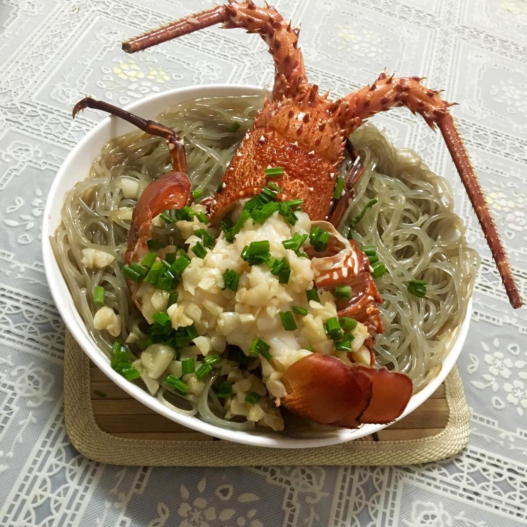 蒜蓉龙虾蒸粉丝