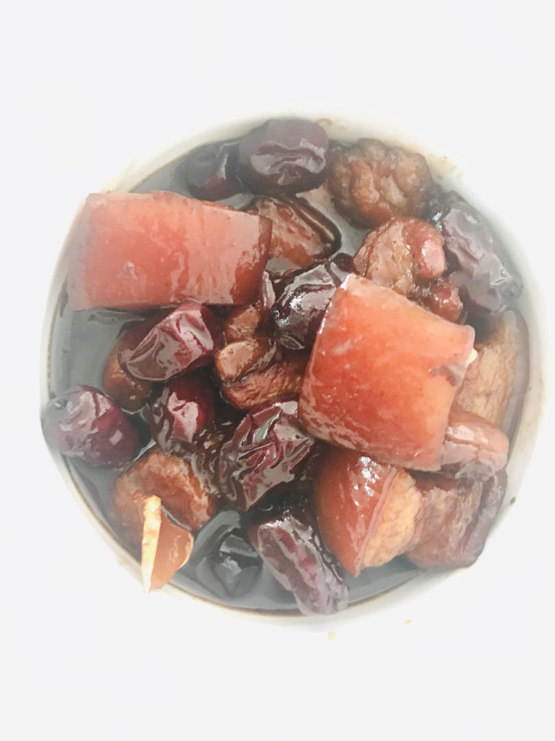 如何炖出不腻的东坡肉--酒店做法及家庭做法