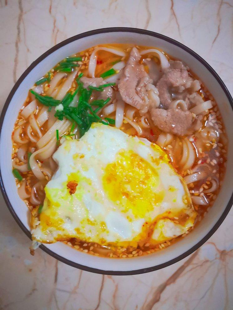 酸汤面