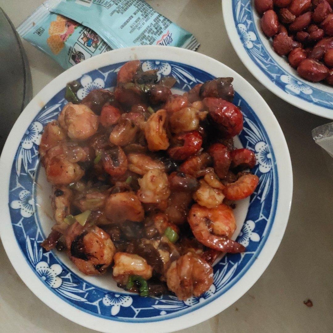 十分钟做好吃的红烧大虾