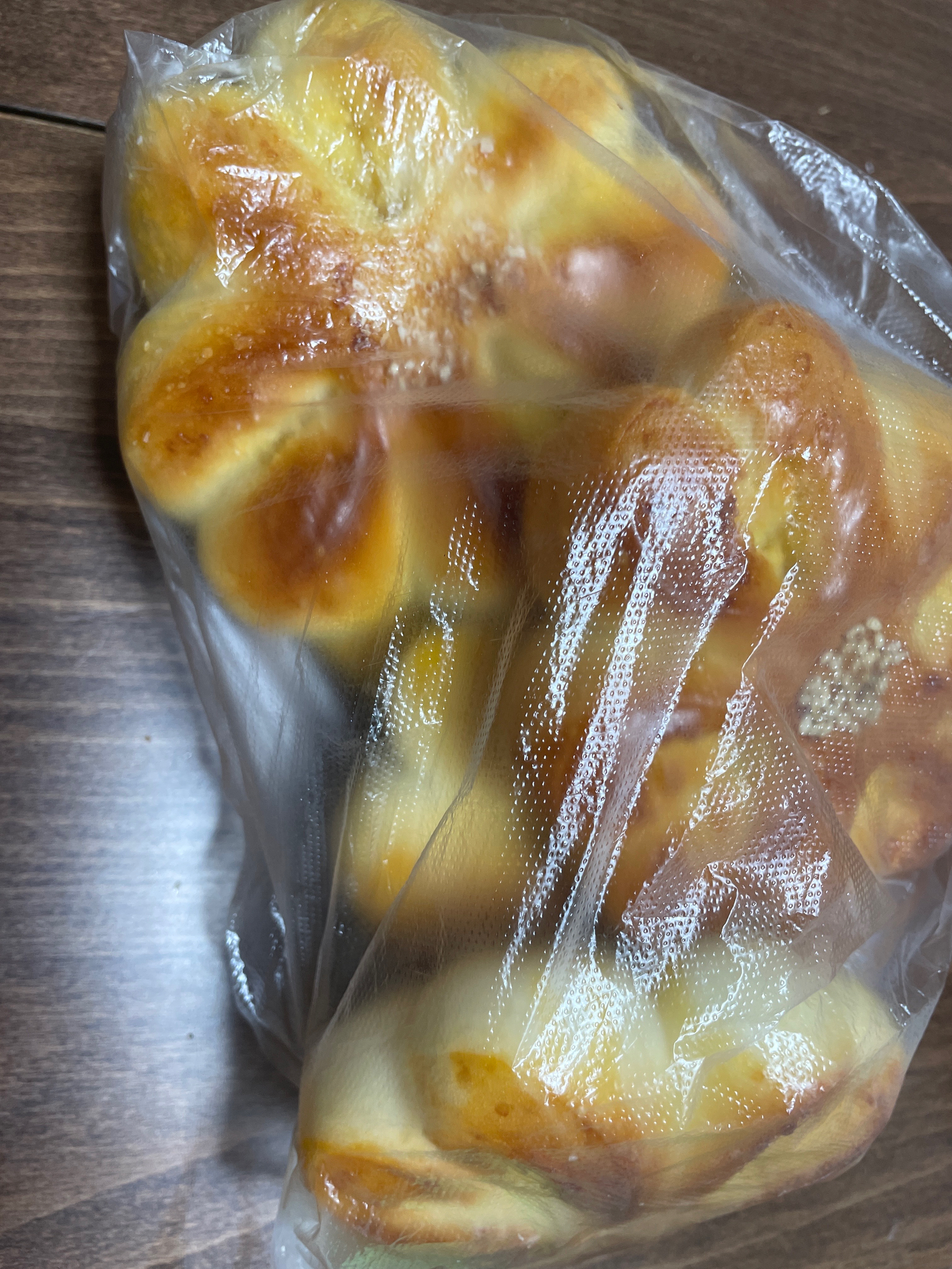 超软花朵椰蓉面包，仅需一次发酵，造型简单立体，持续柔软隔夜不变硬