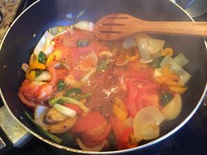 酸辣火锅底汤-暖暖的，很开胃的做法 步骤6