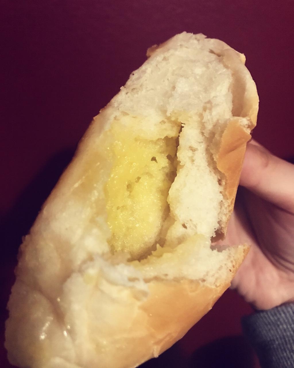 椰蓉奶酥面包