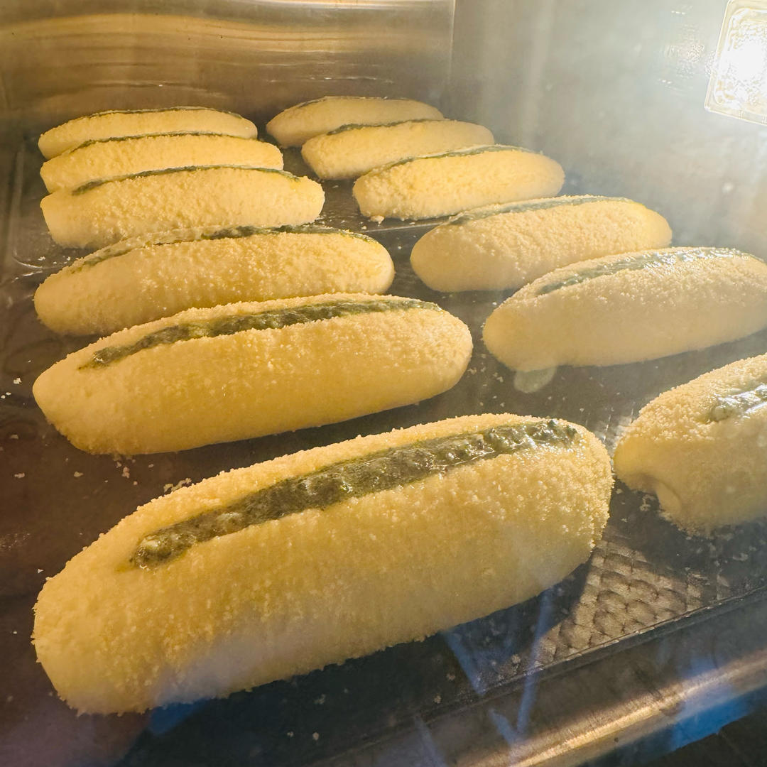 【复刻山姆蒜香乳酪软法面包】香气天花板！