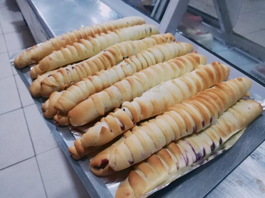 毛毛虫面包