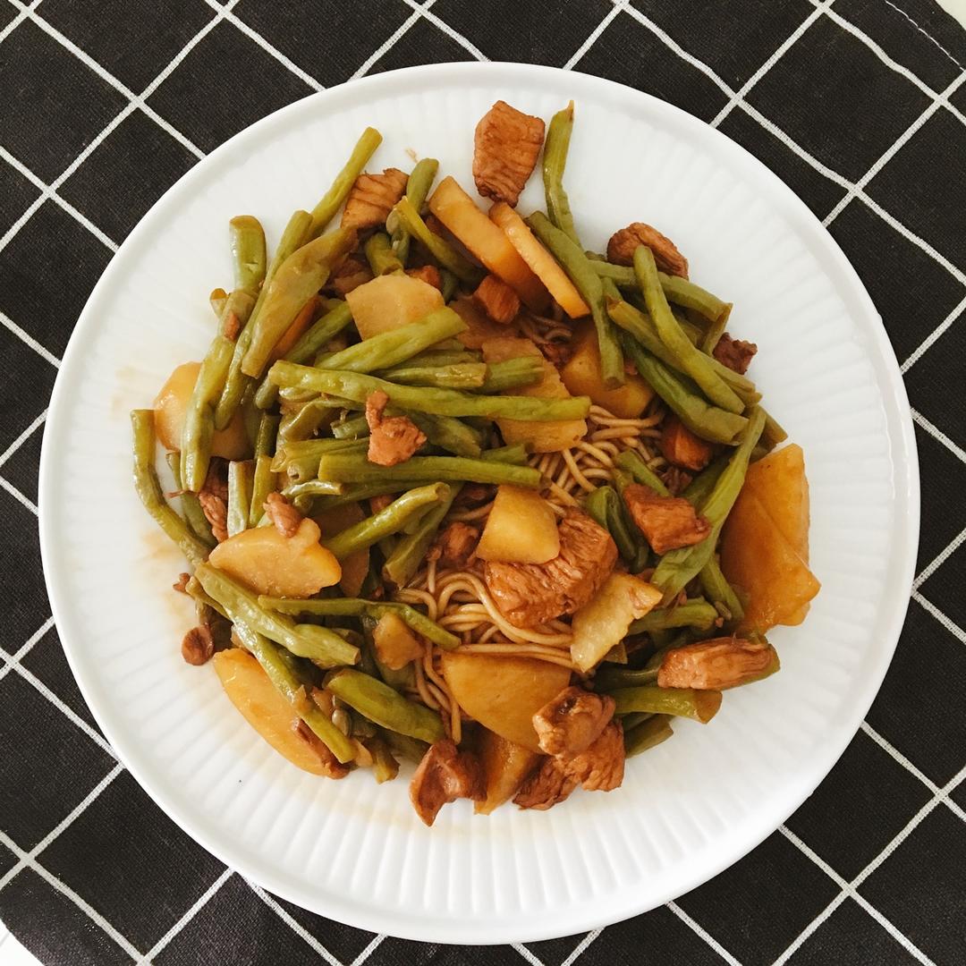 豆角焖面