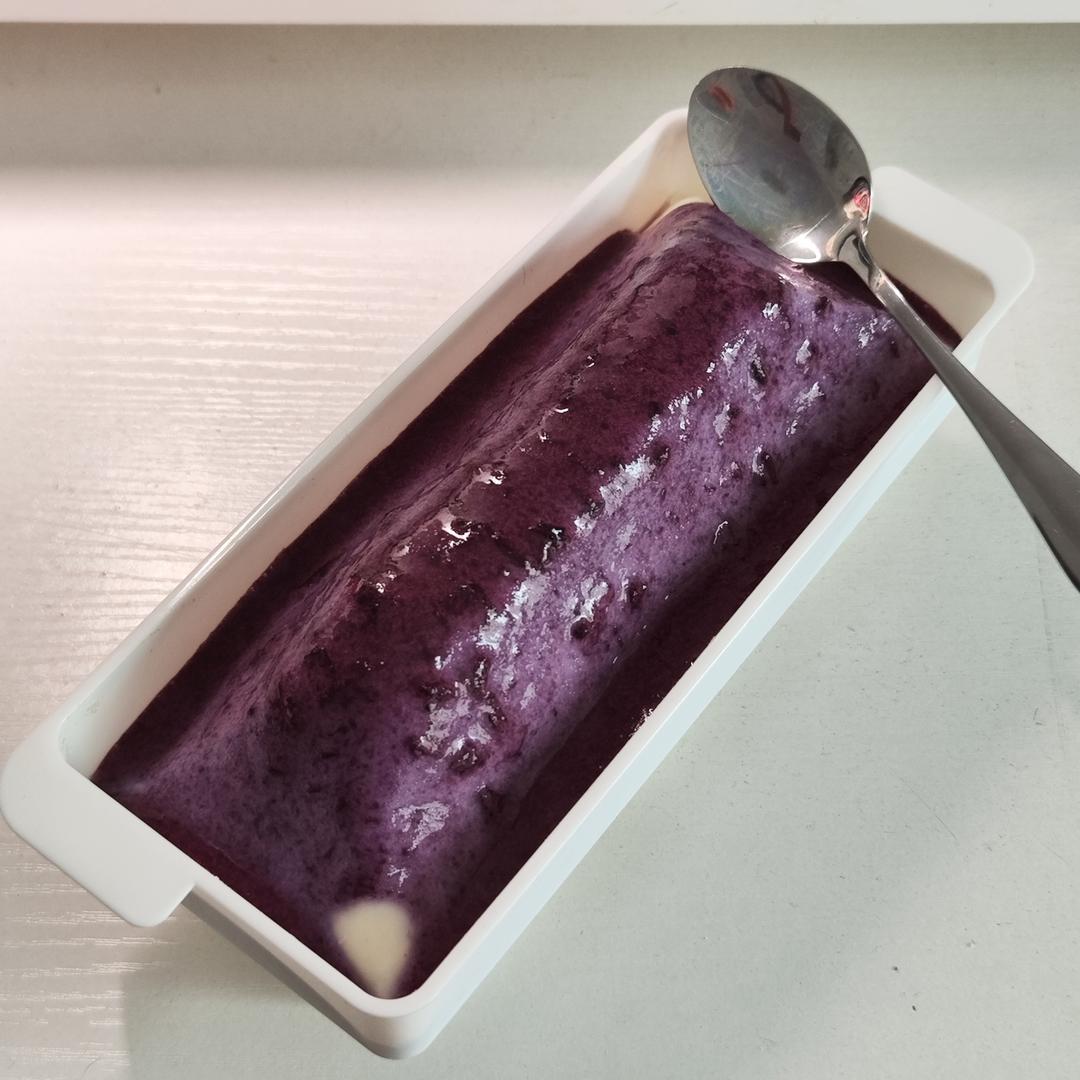 奶香蓝莓山药泥