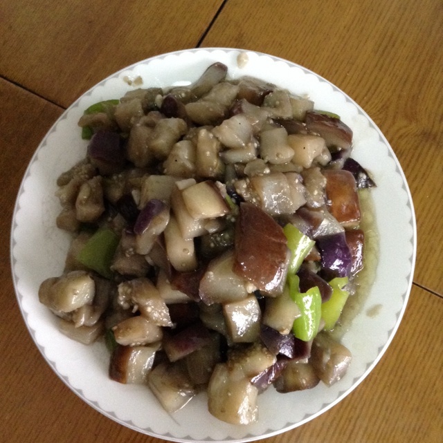 董太的私方菜--辣椒炒圆茄子