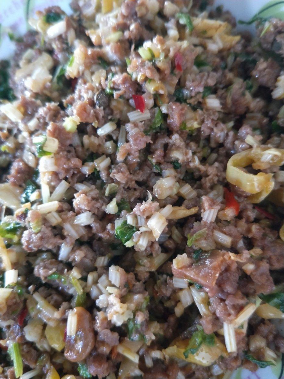 芹菜牛肉末「下饭神器」
