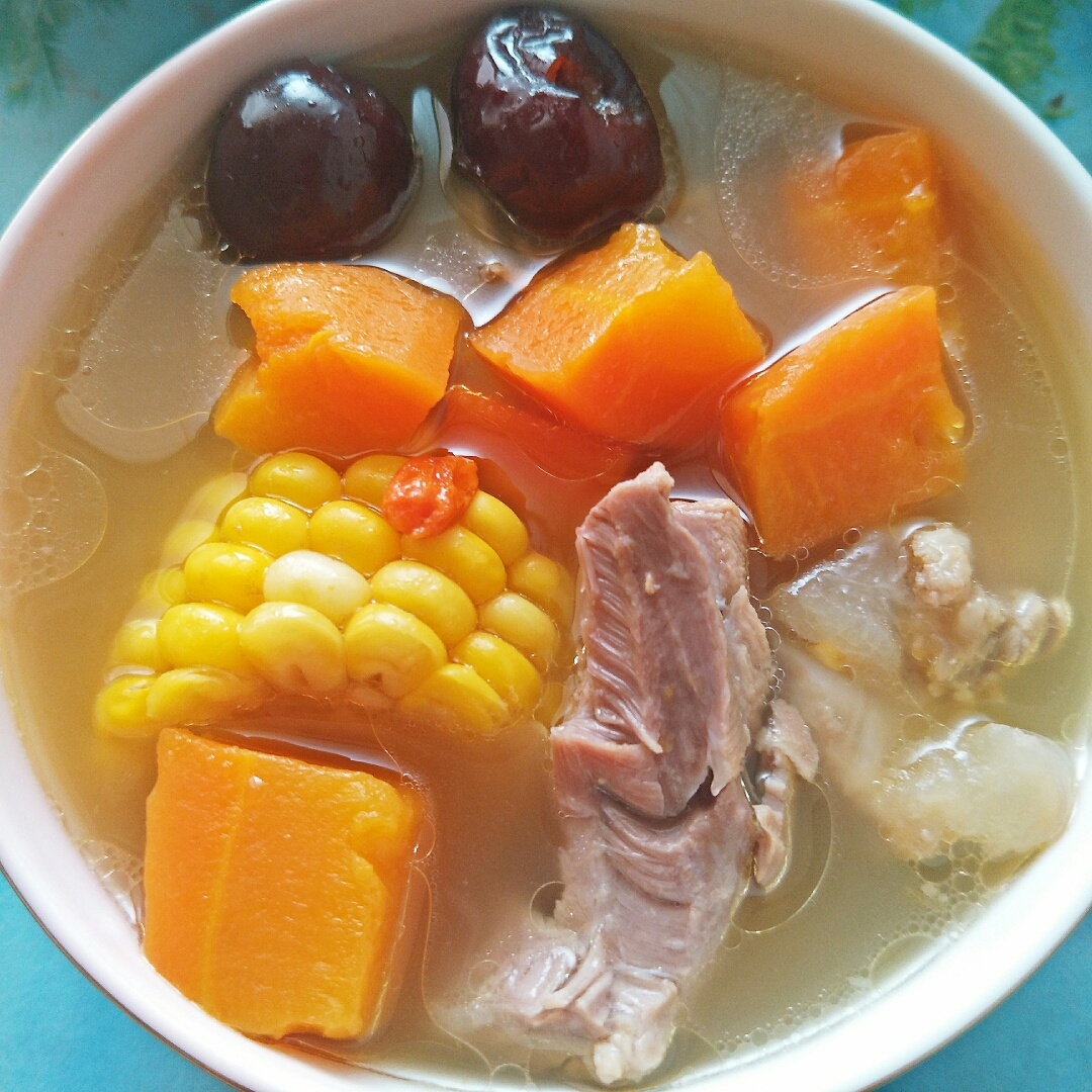 营养汤，筒骨玉米胡萝卜汤的做法 步骤8