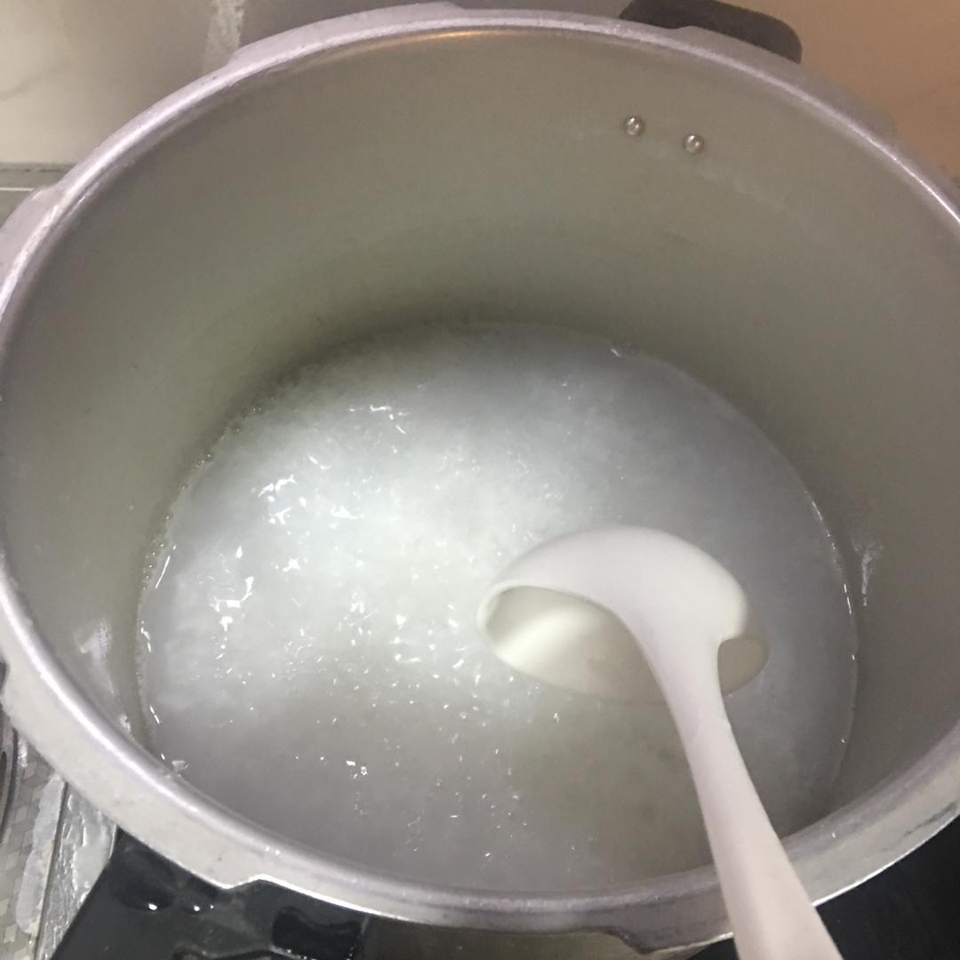 皮蛋瘦肉粥