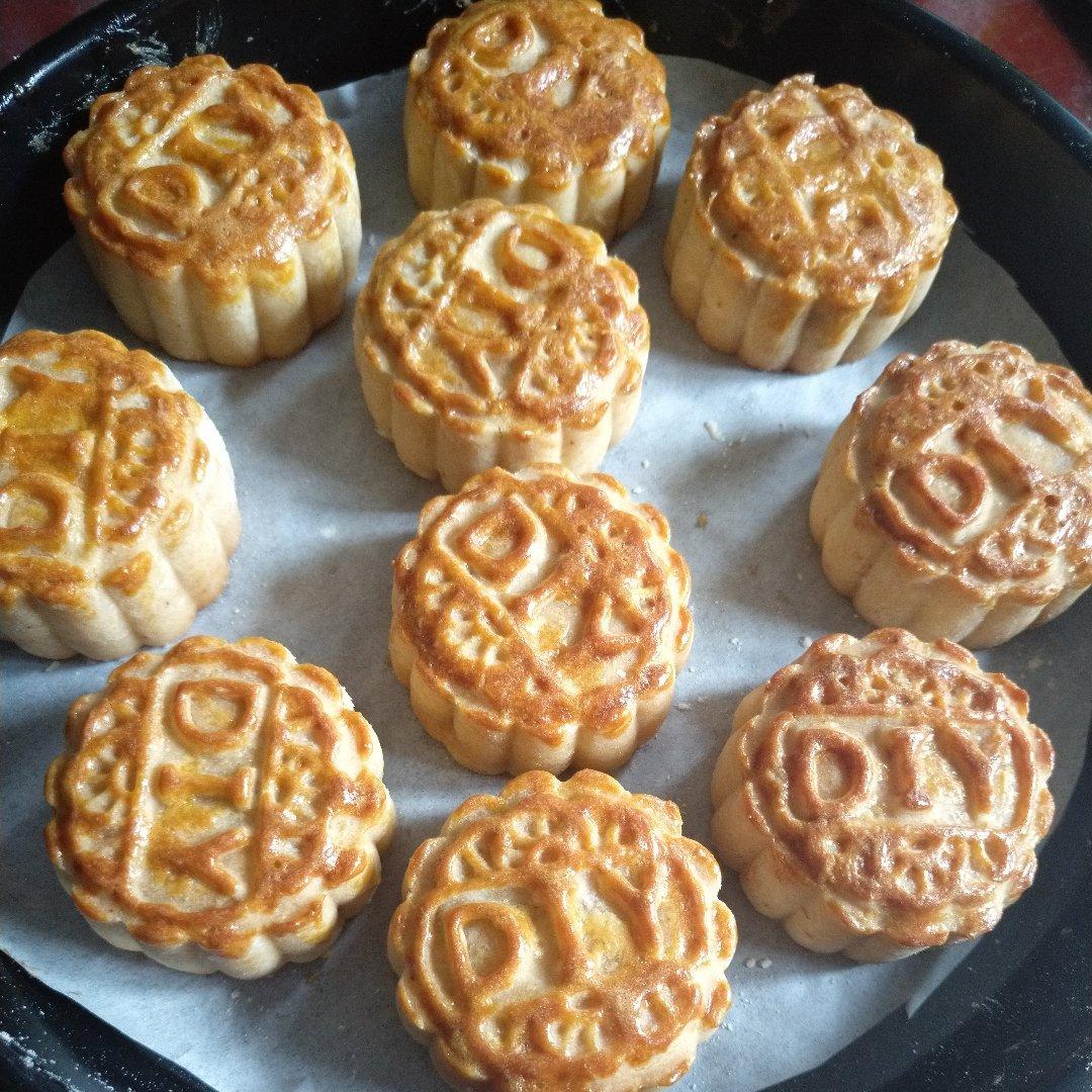 广式月饼——咸蛋黄豆沙月饼（新手版）