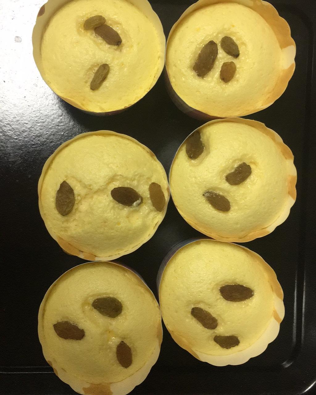 棉花纸杯蛋糕