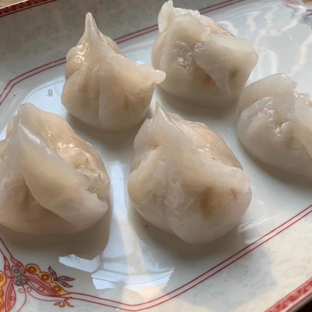 弯梳虾饺